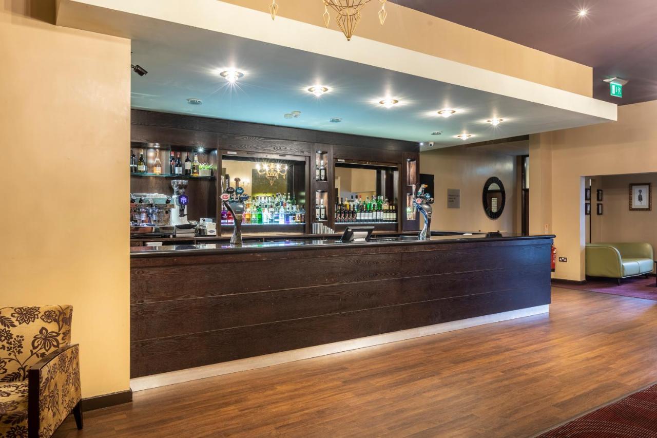 Gloucester Robinswood Hotel, BW Signature Collection Exterior foto